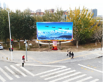 镇巴户外大屏广告投放要点。